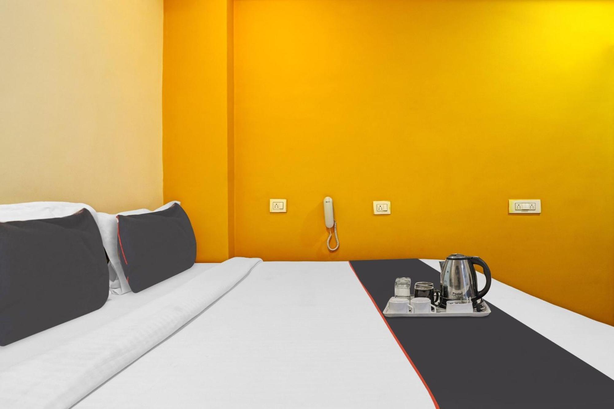 Super Collection O Gachibowli Hotel Kondapur  Buitenkant foto