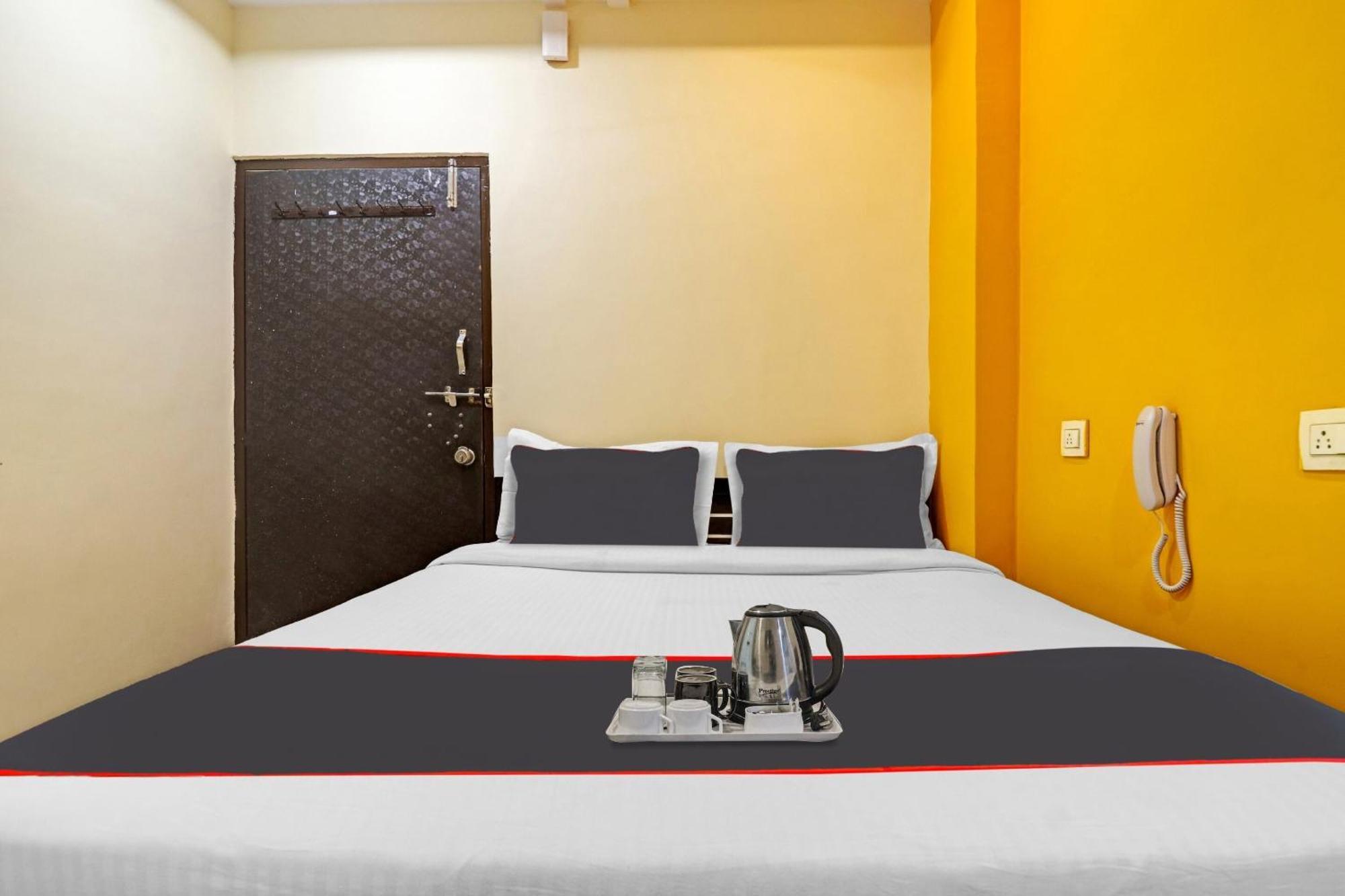 Super Collection O Gachibowli Hotel Kondapur  Buitenkant foto